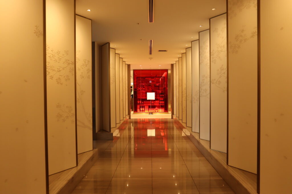 ファーストクラスラウンジ